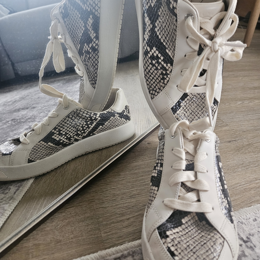 Women's Snake Print Sneakers
